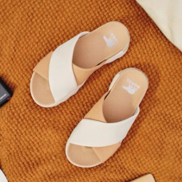 Sorel VIIBE Crisscross Slide Flat Sandal in Honest Beige & Chalk sz 6.5 - Picture 2 of 6